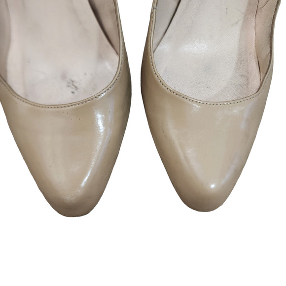 Christian Loubiton patent leather tan heels pumps size 8.5 - Picture 5 of 8